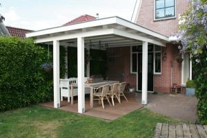 aangebouwde veranda in Lauwersoog